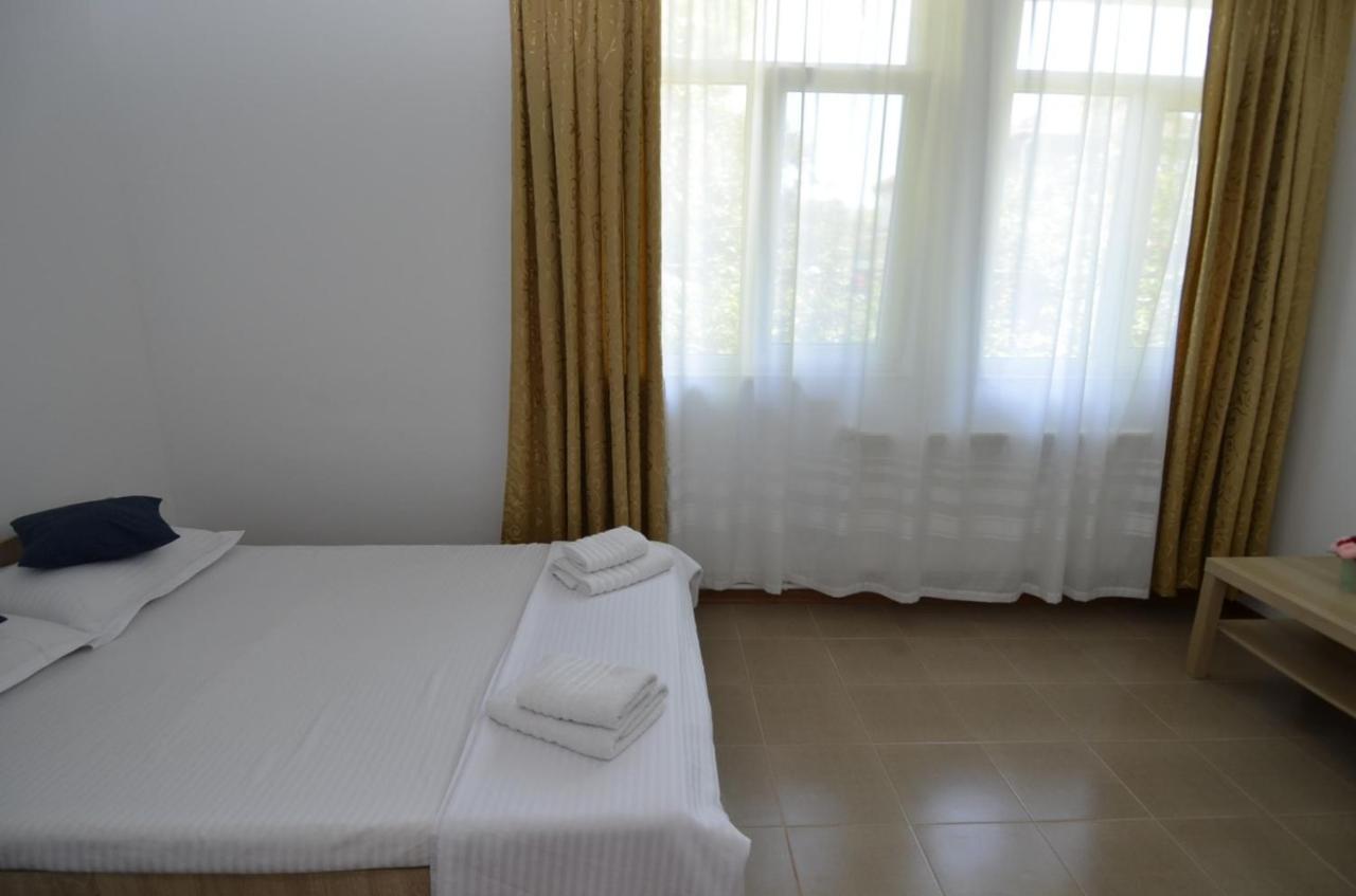 Vila Calypso Apartment Costinesti Exterior photo